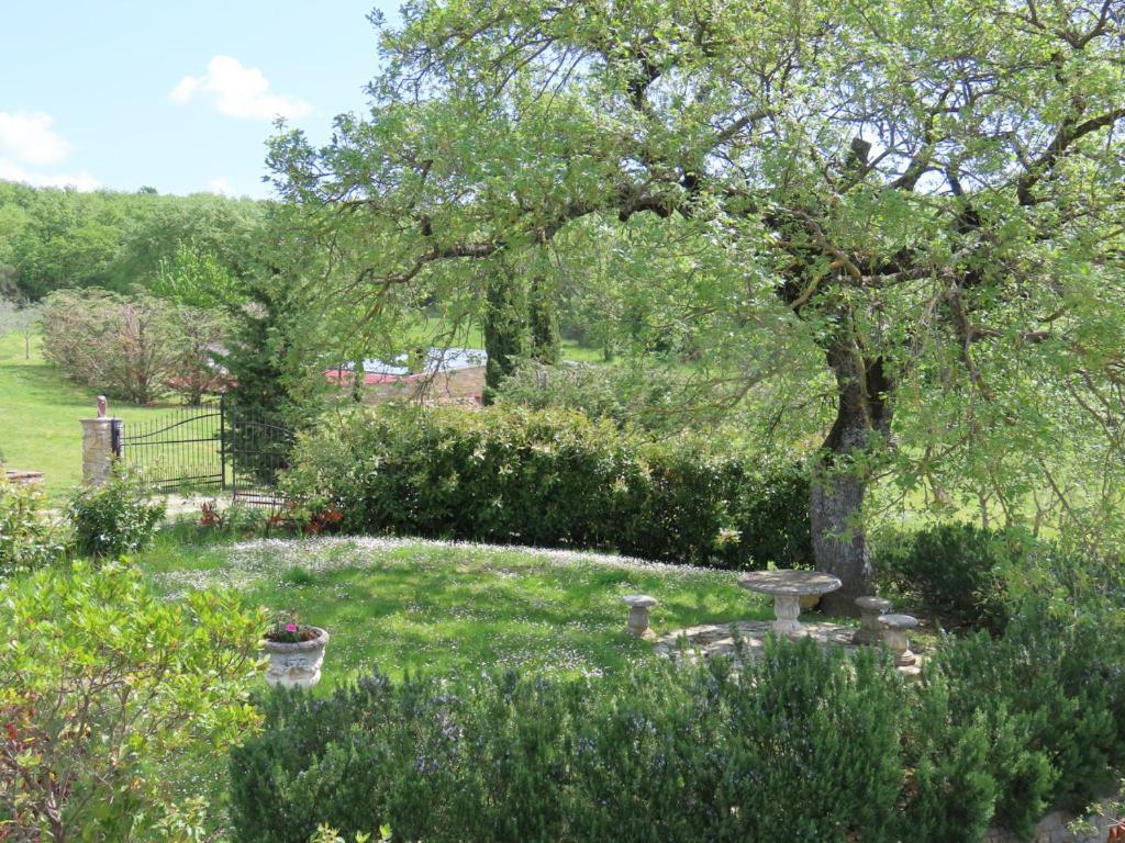 Fonte Magia Bed and Breakfast Castel de' Fiori Exterior foto