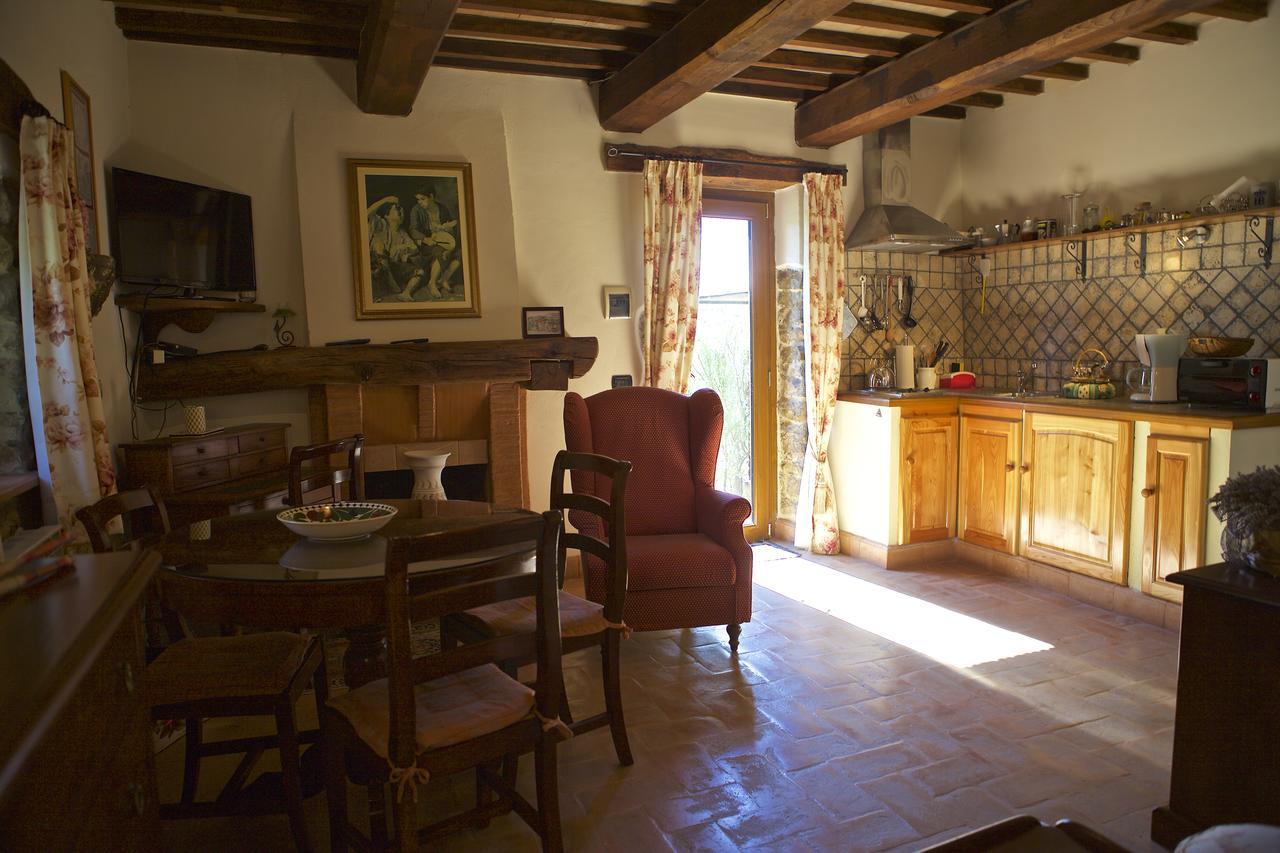 Fonte Magia Bed and Breakfast Castel de' Fiori Exterior foto